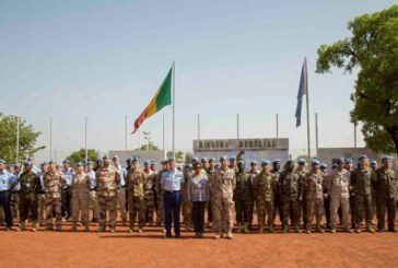 Bamako : 100 Casques bleus décorés de la médaille des Nations Unies
