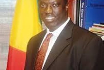 Niakoro dit Yeah Samaké en visite au siège de Accontibilitylab-Mali : « Le Mali a tout sauf l’intégrité des dirigeants »