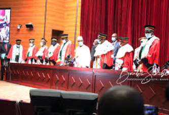 Cour constitutionnelle : les 9 sages prennent fonction