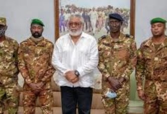 Ghana : Awlings reçoit des leaders militaires maliens