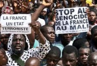 Mouvement yerewolo debout sur les remparts : Une grande marche contre la présence de l’armée française au Mali