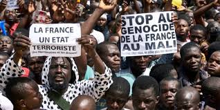 Mouvement yerewolo debout sur les remparts : Une grande marche contre la présence de l’armée française au Mali