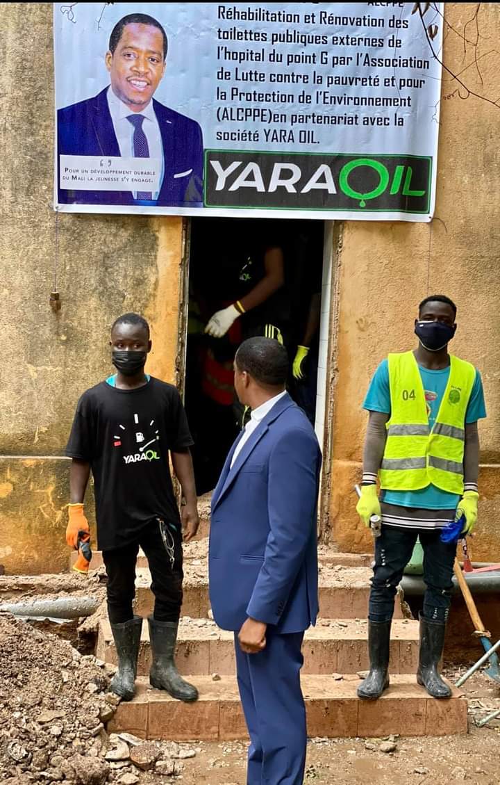 Société Yara Oil : Plus de 10 millions de F CFA pour la réhabilitation et la rénovation des toilettes de l’hôpital du Point-G