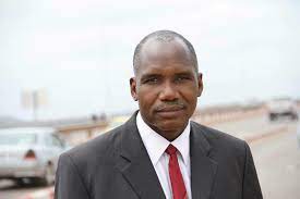Intégration de contractuels dans la fonction publique : Konimba Sidibé, ancien ministre, demande au gouvernement d’y sursoir