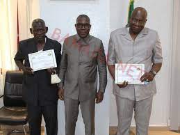 MESRS : Deux universitaires honorés par l’École des Sous-Officiers (ESO) de Banankoro
