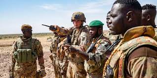 Coopération militaire : Bamako et Paris se regardent en chiens de faïence