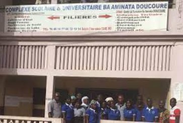 1ère édition de la finale de la Coupe du Complexe scolaire Ba Aminata Doucouré : Les étudiants de la licence s’adjugent le trophée