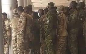 Arrestation de militaires ivoiriens au Mali : Une affaire à traiter avec diplomatie